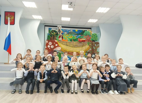Куклы.